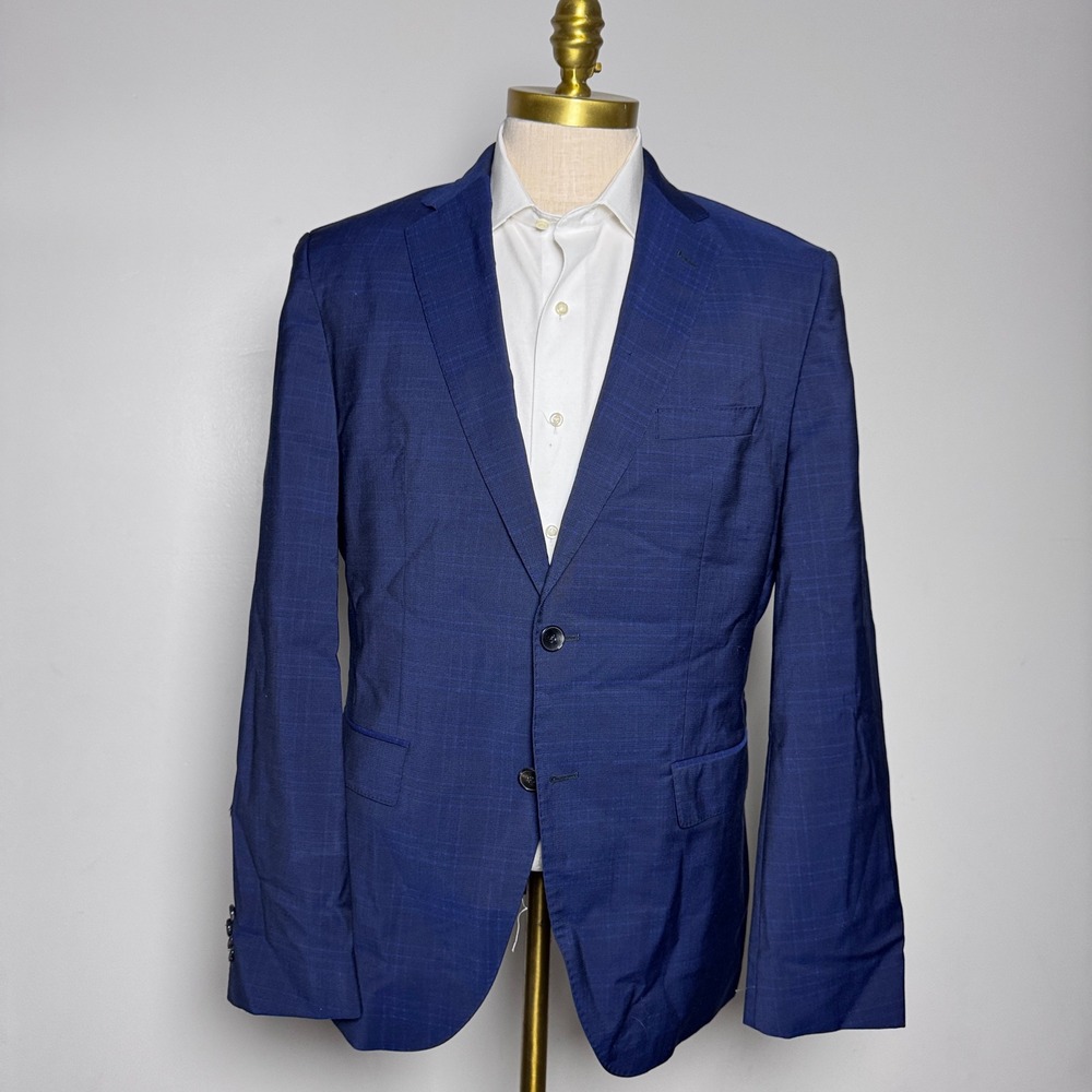 Hugo Boss Blazer Mens 42R Blue Plaid Virgin Wool Stretch Tailoring Notch Lapel